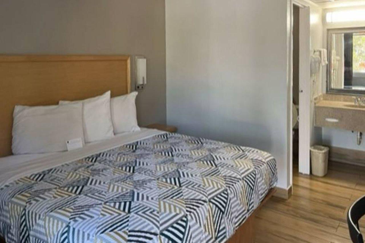Motel 6 Riviera Beach Fl المظهر الخارجي الصورة